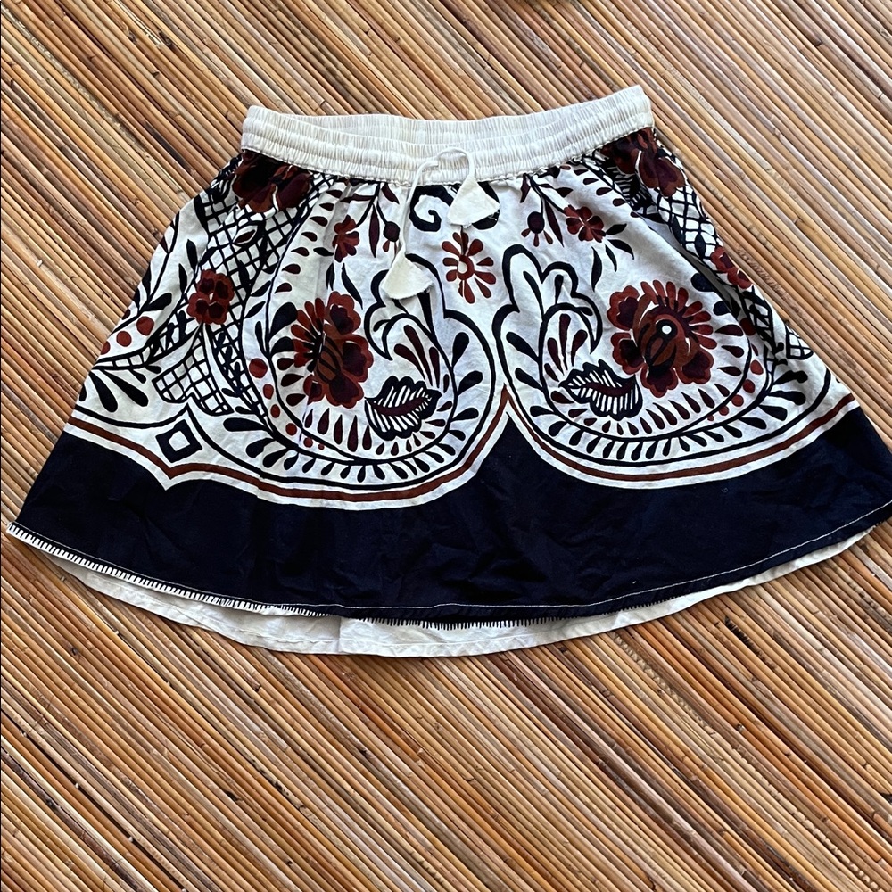 Belma folkloric graphic print skater skirt